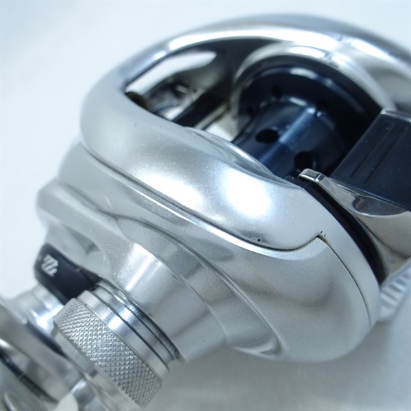 １６メタニウムＸＧ左